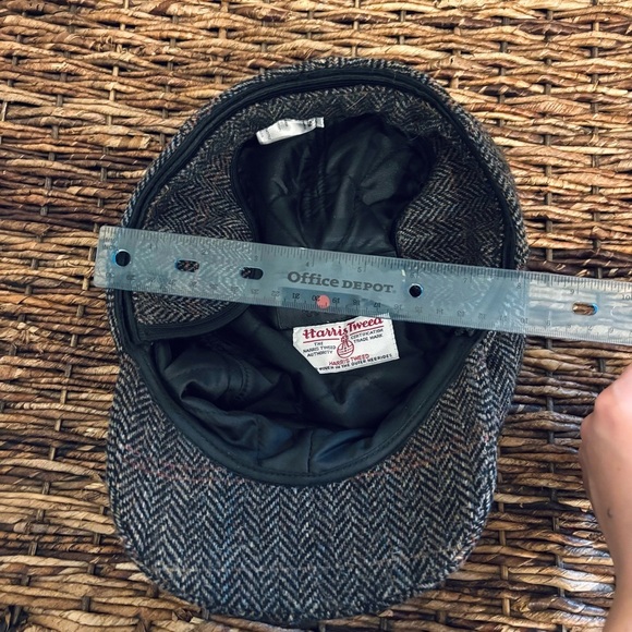 Wigens Harris Tweed Longshoreman Cap with earflaps Swedish Plaid 100% Wool - Picture 10 of 13